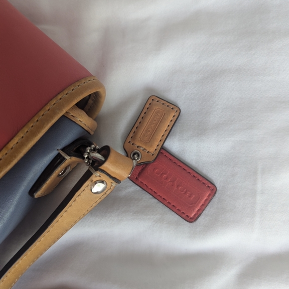 Coach Cross-body Purse Satchel - Picture 6 of 11